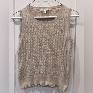 Banana Republic Beige Knit Sleeveless Sweater (Size XS Petite)